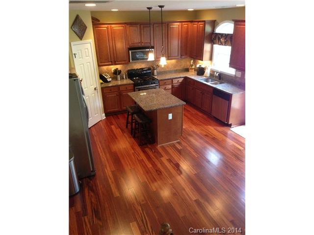 10804 Clark St, Davidson, NC 28036 photo 3