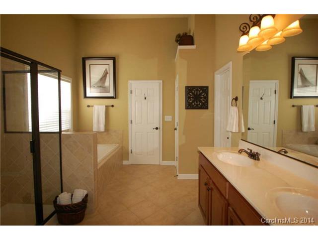 10804 Clark St, Davidson, NC 28036 photo 8