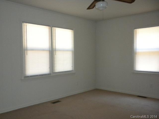 6918 Medlin Rd, Monroe, NC 28112 photo 3