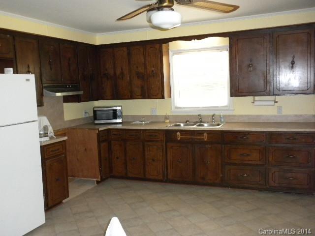 6918 Medlin Rd, Monroe, NC 28112 photo 5
