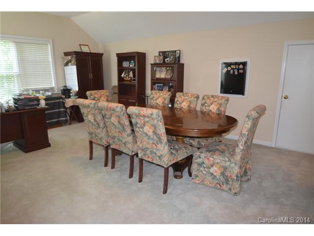 10530 Quarrier Dr, Cornelius, NC 28031 photo 11