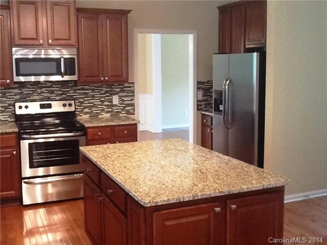 4949 Summerside Dr, Clover, SC 29710 photo 14