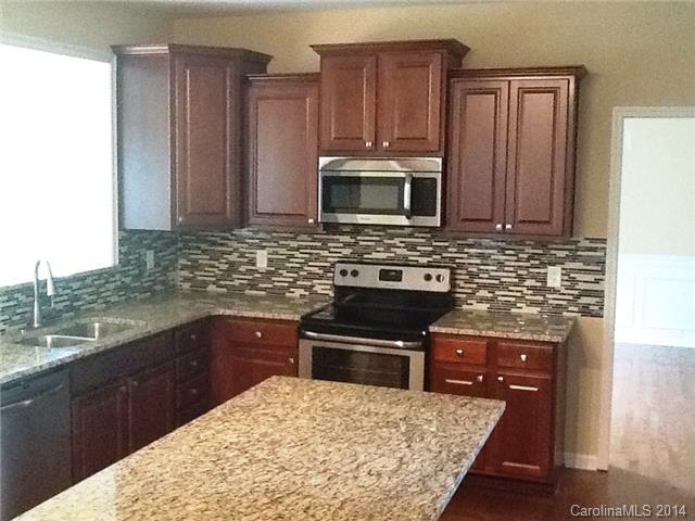 4949 Summerside Dr, Clover, SC 29710 photo 12