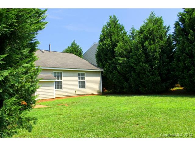 809 River Trail Rd, Lowell, NC 28098 photo 19