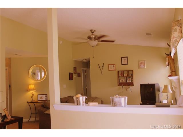 809 River Trail Rd, Lowell, NC 28098 photo 8