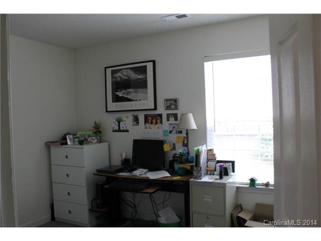809 River Trail Rd, Lowell, NC 28098 photo 15