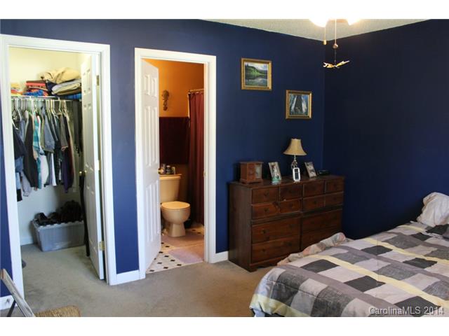 809 River Trail Rd, Lowell, NC 28098 photo 14