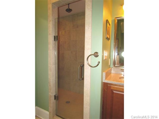 702 6th Ne Ave NE, Conover, NC 28613 photo 15