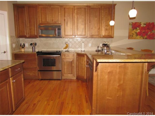 702 6th Ne Ave NE, Conover, NC 28613 photo 7