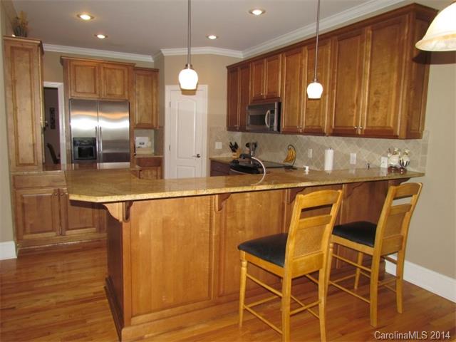 702 6th Ne Ave NE, Conover, NC 28613 photo 8