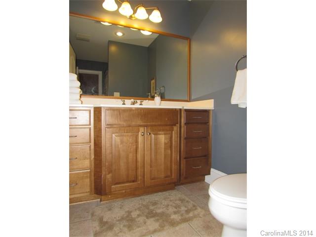 702 6th Ne Ave NE, Conover, NC 28613 photo 21