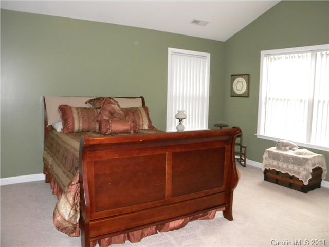 10813 Bennett Dr, Davidson, NC 28036 photo 11