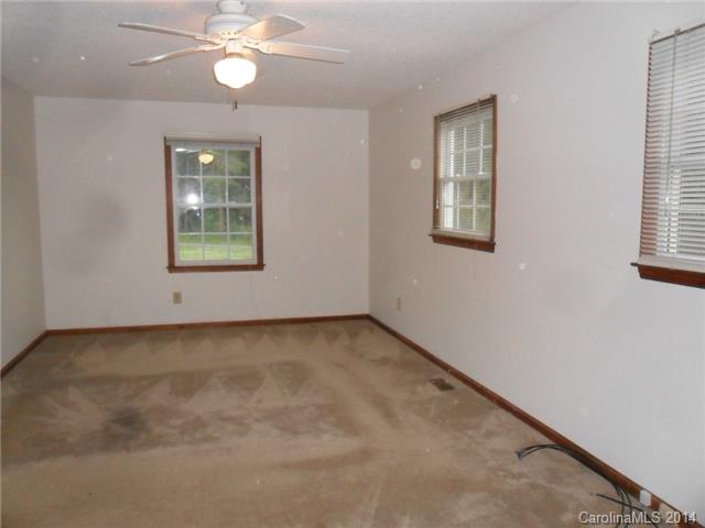 5591 Crouse Rd, Crouse, NC 28033 photo 10