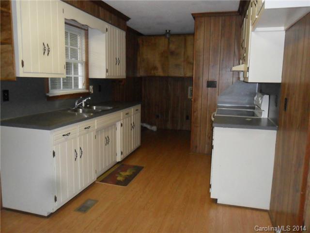5591 Crouse Rd, Crouse, NC 28033 photo 7