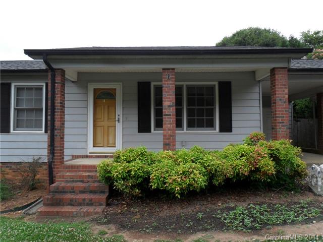5591 Crouse Rd, Crouse, NC 28033 photo 2