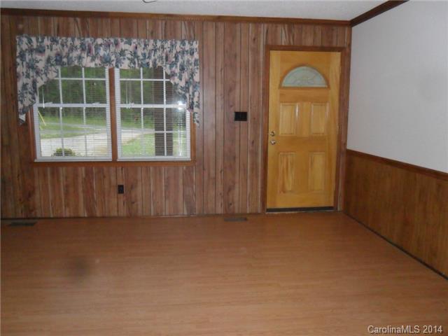 5591 Crouse Rd, Crouse, NC 28033 photo 5