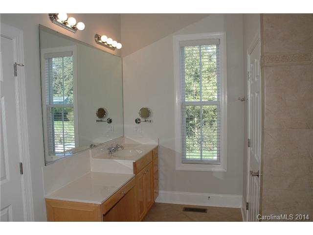 606 Wolfe St, Davidson, NC 28036 photo 14