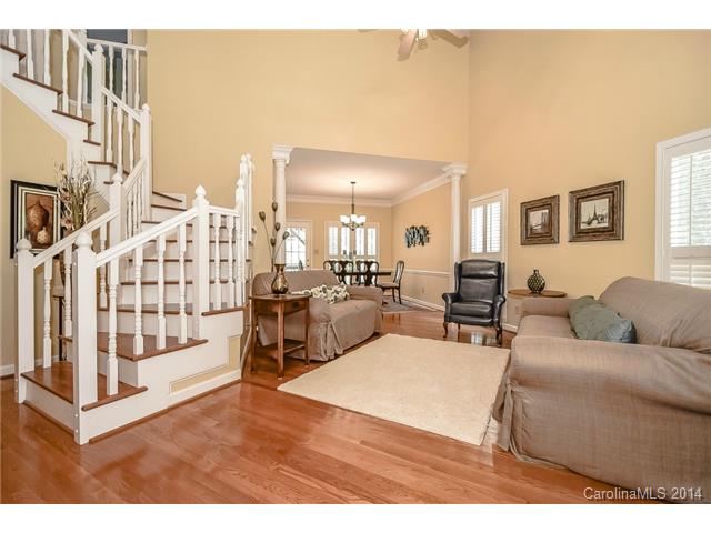 525 Cranborne Chase Rd, Fort Mill, SC 29708 photo 4