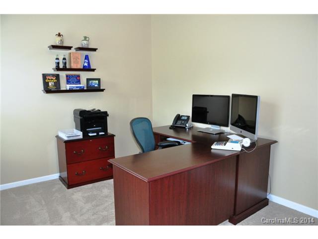 10502 Quarrier Dr, Cornelius, NC 28031 photo 17