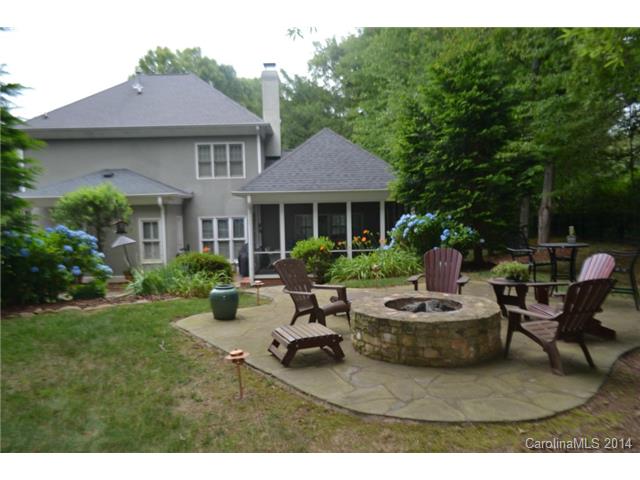 203 Hobbs St, Davidson, NC 28036 photo 5