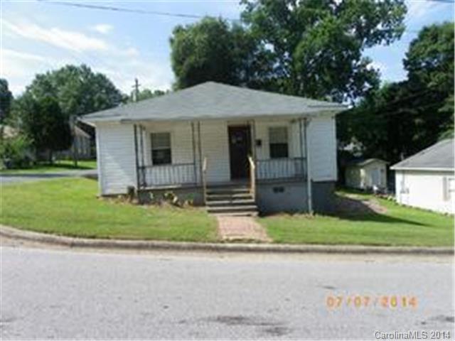 201 Forest St, Clover, SC 29710 photo 1