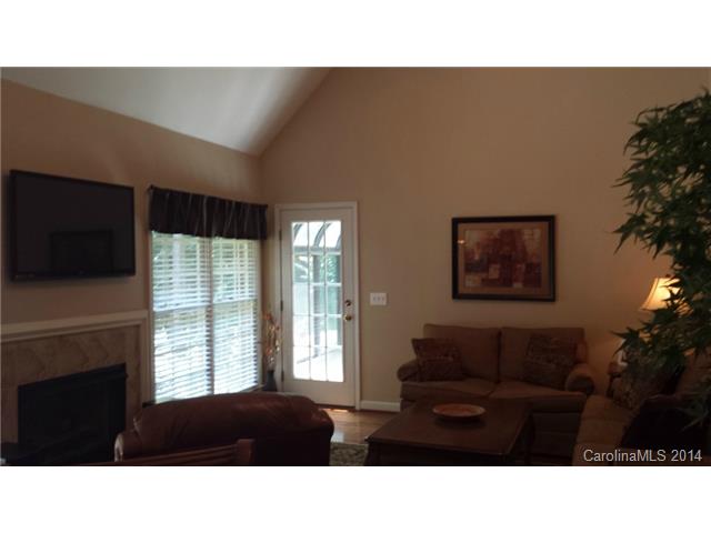 5465 Deer Run Ct, Davidson, NC 28036 photo 6