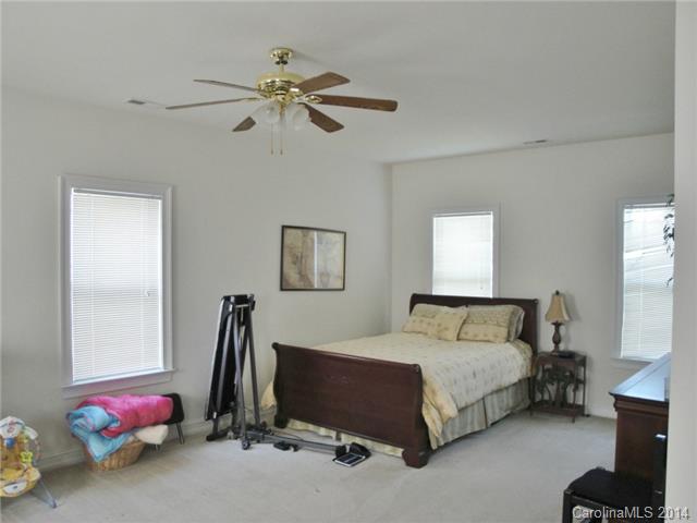 19132 Coachmans Trce, Cornelius, NC 28031 photo 10