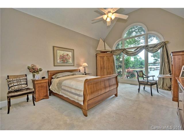 18915 Coveside Ln, Cornelius, NC 28031 photo 15