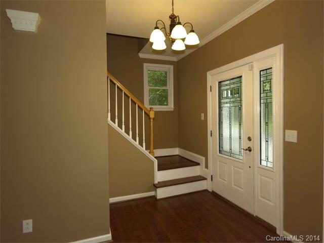 8901 Forest Shadow Cir, Cornelius, NC 28031 photo 5
