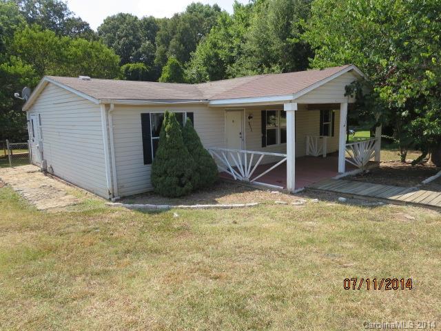 120 Oakhurst Dr, Salisbury, NC 28147 photo 1