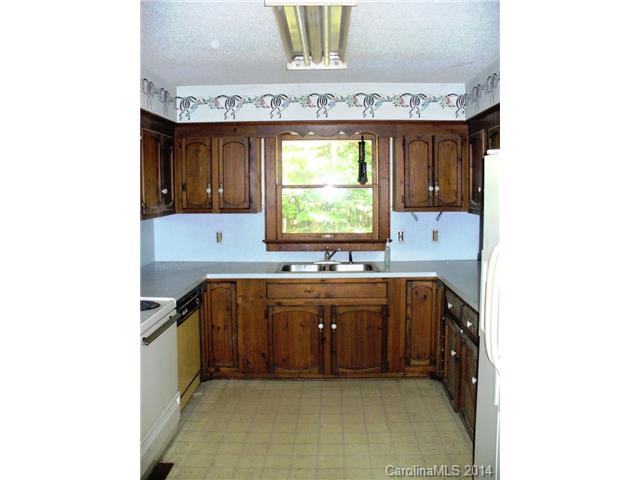 1153 Mac Ln, Stanley, NC 28164 photo 10
