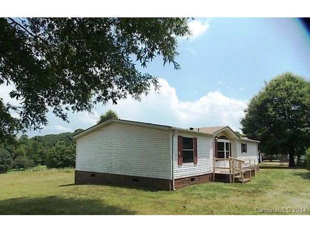 122 Flake Rd, Harmony, NC 28634 photo 2
