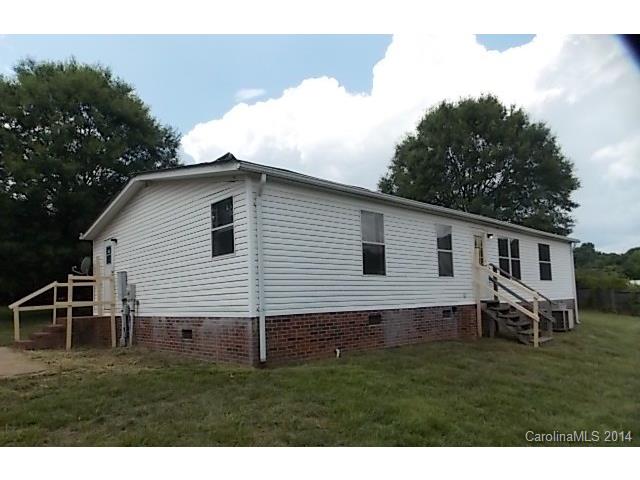 122 Flake Rd, Harmony, NC 28634 photo 3