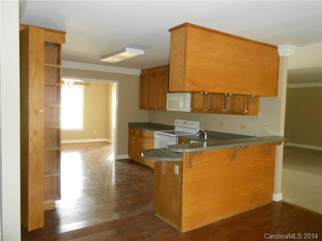 3014 Georgetown Rd, Lancaster, SC 29720 photo 6