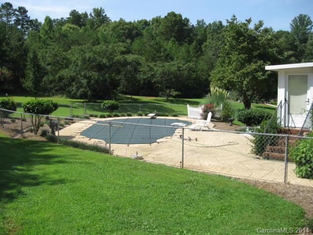 105 Devine St, Stanley, NC 28164 photo 5