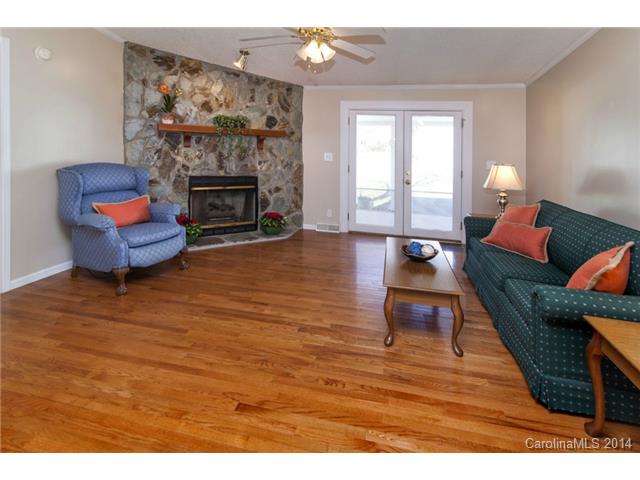 6833 Exeter Ln, Stanley, NC 28164 photo 3