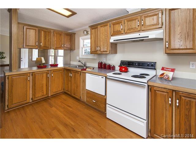 6833 Exeter Ln, Stanley, NC 28164 photo 8