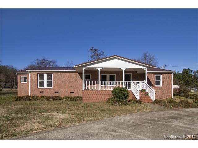 6833 Exeter Ln, Stanley, NC 28164 photo 1