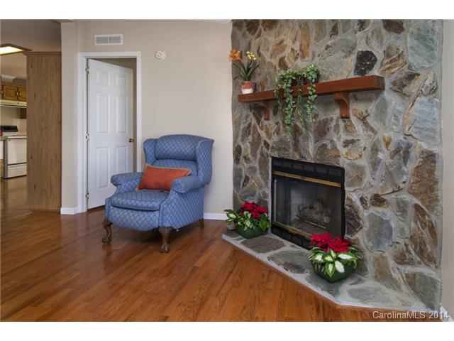 6833 Exeter Ln, Stanley, NC 28164 photo 4
