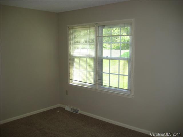501 Silversmith Ln, Charlotte, NC 28270 photo 14