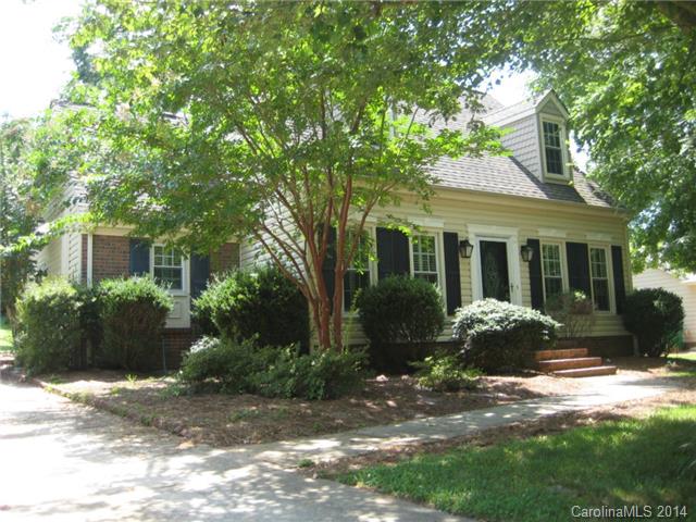 501 Silversmith Ln, Charlotte, NC 28270 photo 1