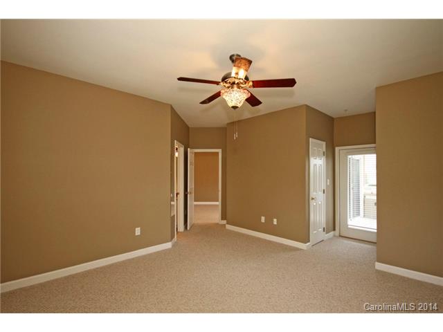 1300 Torrence 1300 Cir #1300, Davidson, NC 28036 photo 13