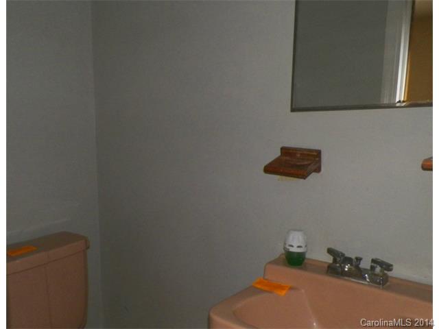 821 State Rd, Cheraw, SC 29520 photo 12