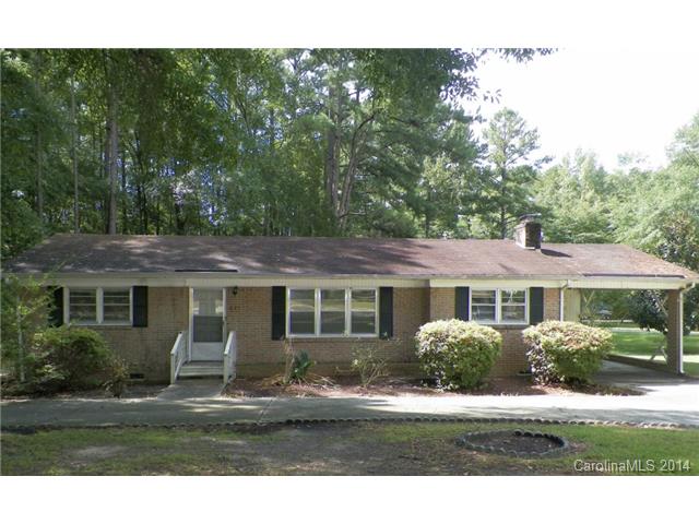 821 State Rd, Cheraw, SC 29520 photo 1