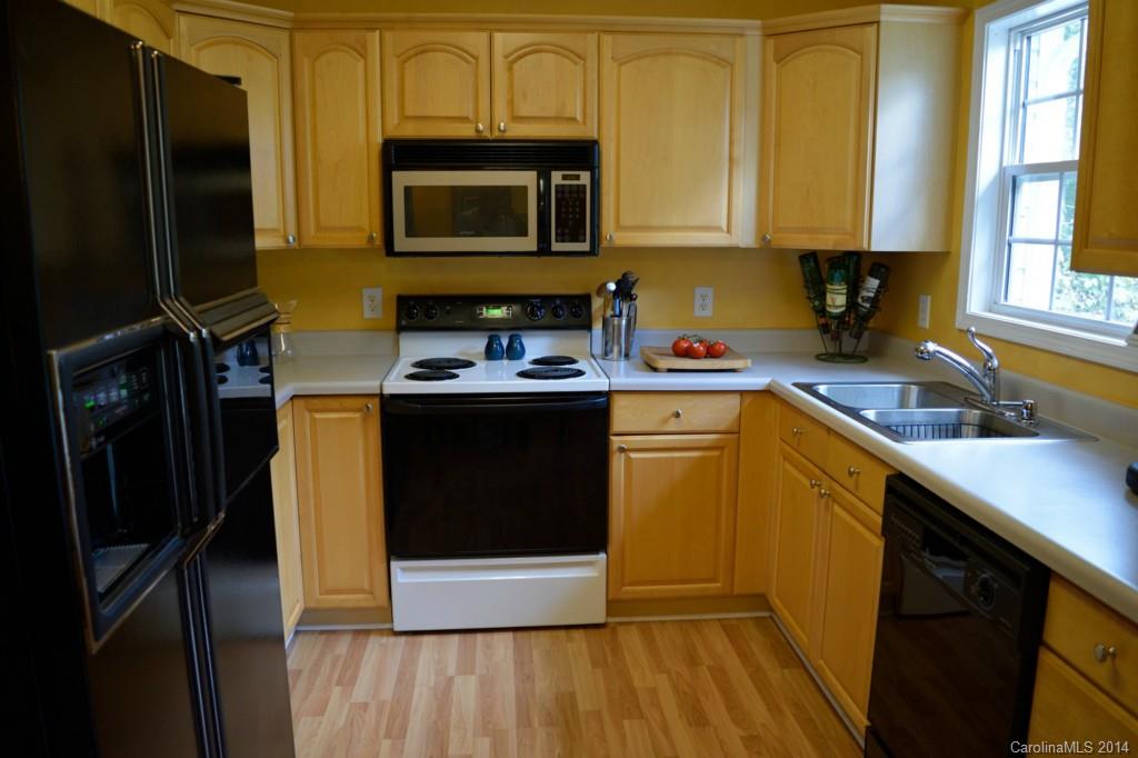 2137 Millstone Ln, Monroe, NC 28112 photo 2