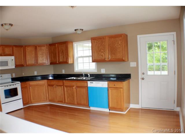 2043 E Park Dr, Lancaster, SC 29720 photo 5