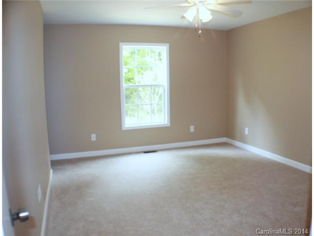 2043 E Park Dr, Lancaster, SC 29720 photo 9
