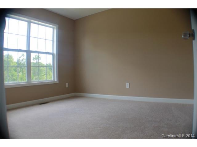 2043 E Park Dr, Lancaster, SC 29720 photo 8