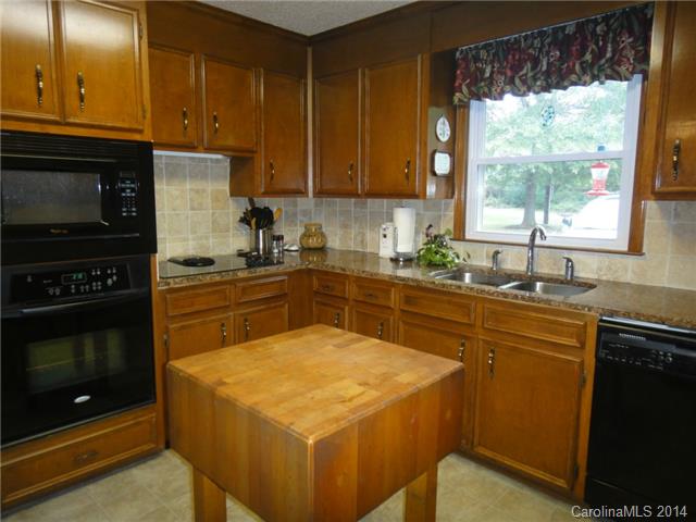 3048 Wallace Rd, Midland, NC 28107 photo 11