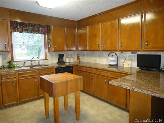 3048 Wallace Rd, Midland, NC 28107 photo 10